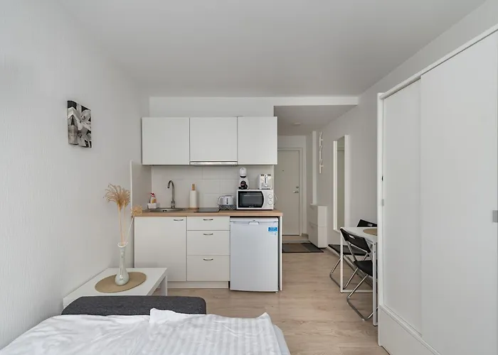 Appartement Pramones #6 By Poloapartments